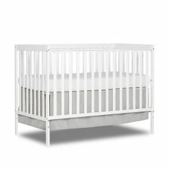 Brand new ⭐ Dream On Me Synergy 5-in-1 Convertible Crib In White 🥰